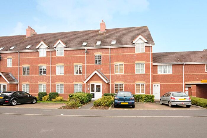 2 Bedroom Apartment To Rent In Newbury, Berkshire, RG14
