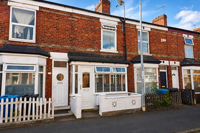 2 Bedroom Terraced House For Sale In Welbeck Street, Hull, HU5