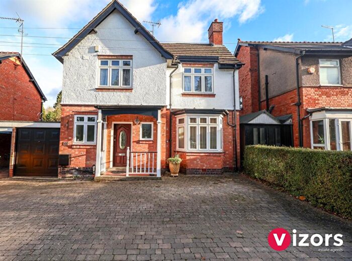 4 Bedroom Link Detached House For Sale In Plymouth Road, Redditch, B97