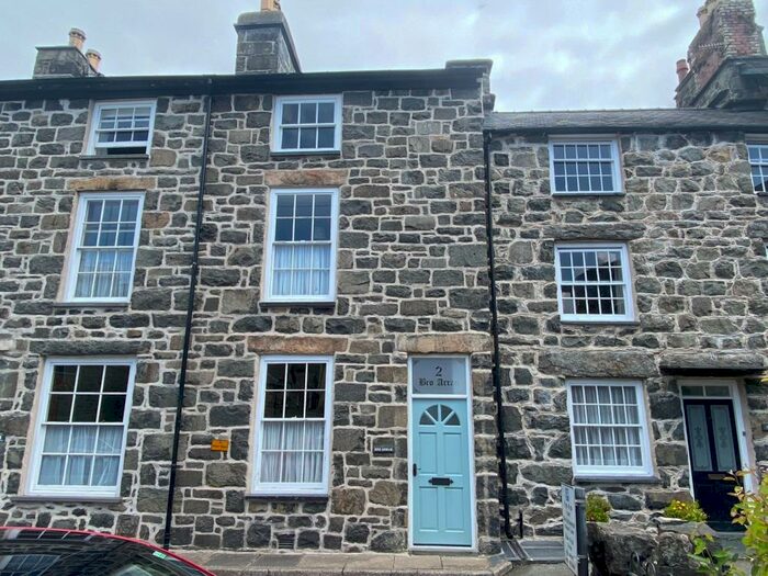 4 Bedroom Terraced House For Sale In Bro Arran, Smithfield Square, Dolgellau, LL40