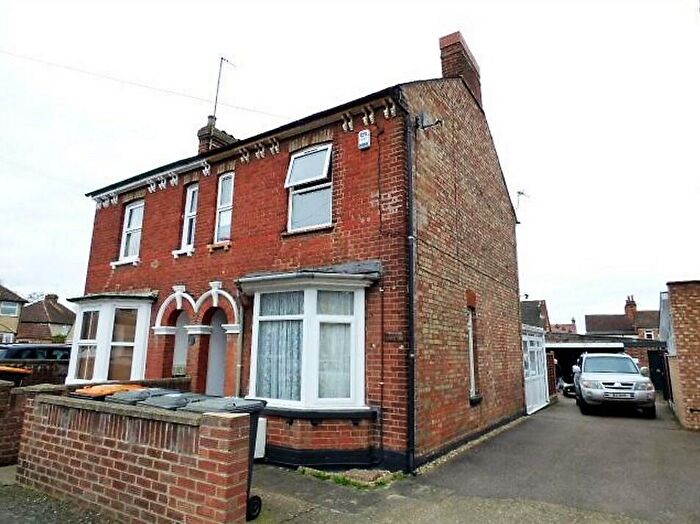 1 Bedroom Flat To Rent In Park Road Kempston, MK42