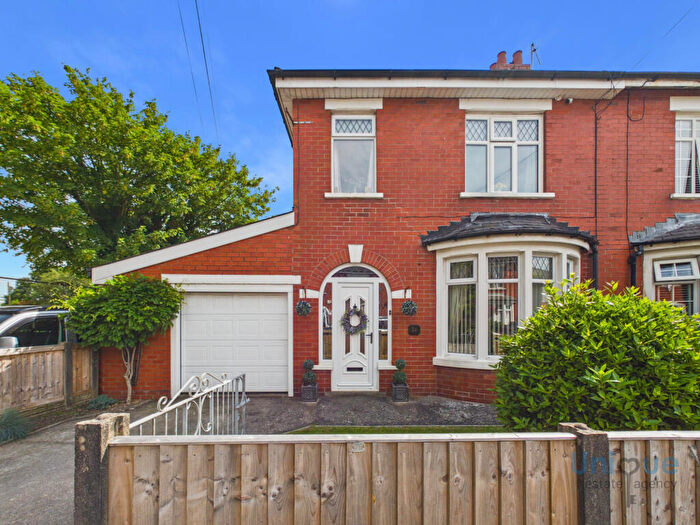 3 Bedroom Semi-Detached House For Sale In Ribby Avenue, Kirkham, PR4