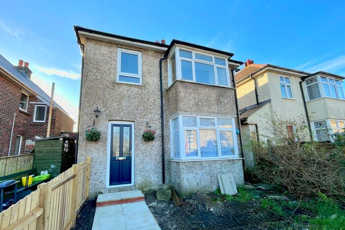 1 Bedroom Flat To Rent In High Street, Langton Matravers, BH19