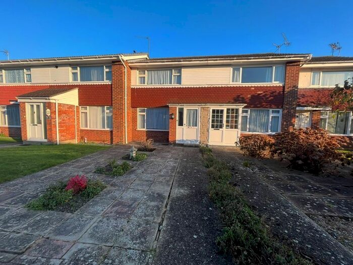 2 Bedroom Terraced House To Rent In Tydeman Road, Maidstone, Kent, ME15