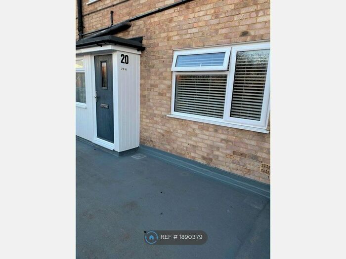 1 Bedroom Flat To Rent In Twisden Road, East Malling, West Malling, ME19
