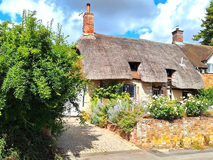 3 Bedroom Semi-Detached House For Sale In Long Crendon, Aylesbury, Buckinghamshire, HP18