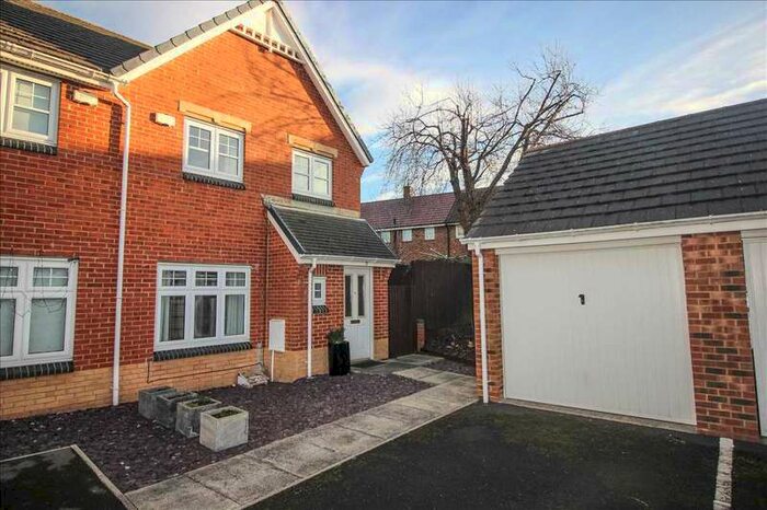 3 Bedroom Semi-Detached House To Rent In Housesteads, Longbenton, Newcastle Upon Tyne, NE12