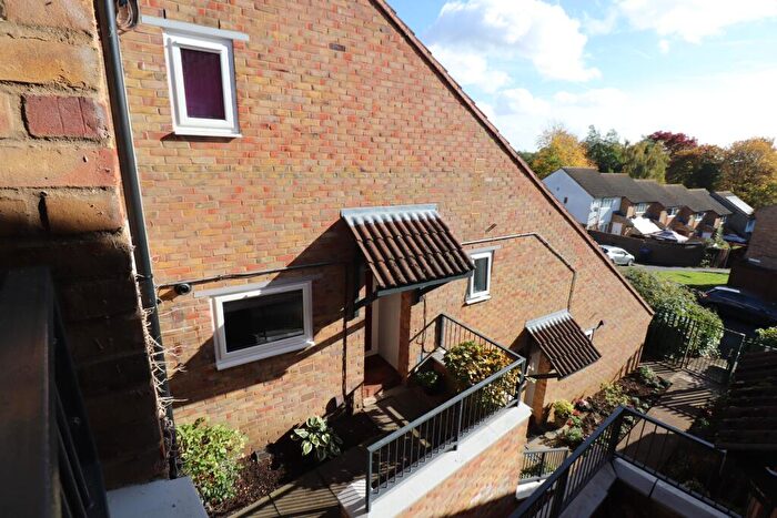 1 Bedroom Flat To Rent In Collyweston Road, Rectory Farm, Northampton, NN3