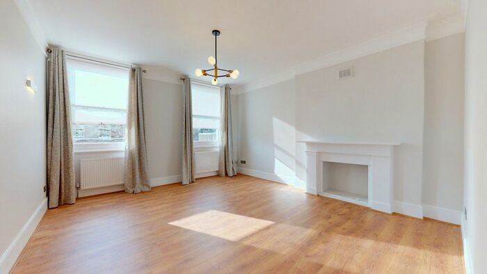 2 Bedroom Flat To Rent In Flat, Gloucester Place, Marleybone, London, W1U