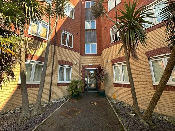 2 Bedroom Flat To Rent In Quebec Quay, Liverpool, L3