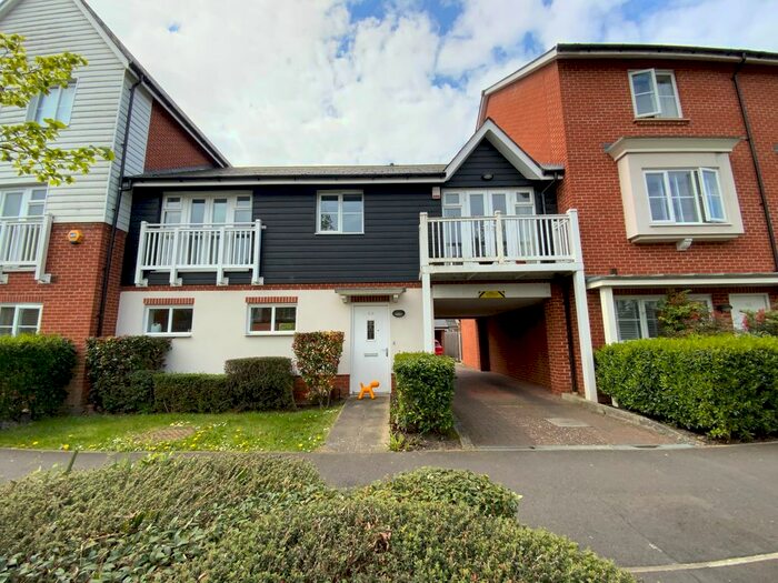 2 Bedroom Property To Rent In Chequers Avenue, High Wycombe, HP11