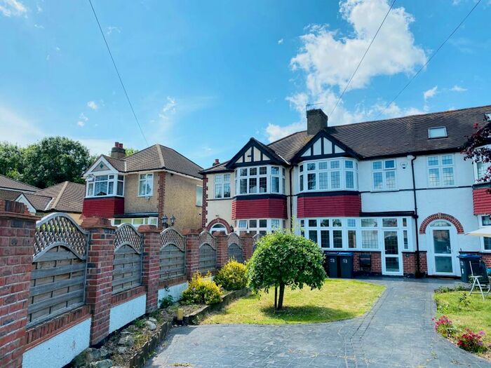 3 Bedroom Semi-Detached House To Rent In Stokes Road, CR0