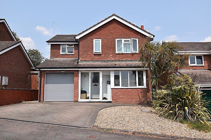 4 Bedroom Detached House For Sale In Stoke Valley Road, Pennsylvania, Exeter, EX4