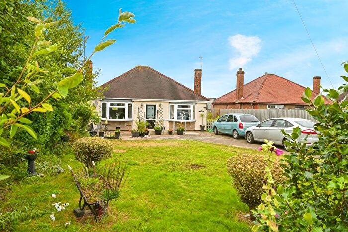 2 Bedroom Detached Bungalow For Sale In Station Road, Burgh Le Marsh, Skegness, PE24