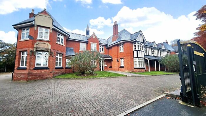2 Bedroom Garage / Parking For Sale In Cedar Court, Knowsley, Prescot, L34