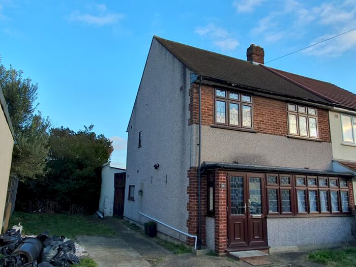 3 Bedroom Semi-Detached House To Rent In Coniston Way, Hornchurch, RM12