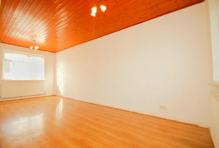 2 Bedroom House To Rent In Saffron Way, Sittingbourne, ME10