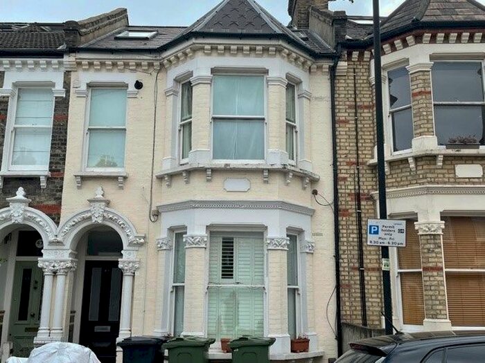 2 Bedroom Terraced House To Rent In Helix Road, London, SW2