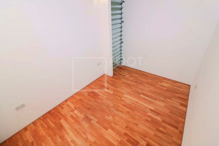 2 Bedroom Apartment To Rent In Unfurnished Apartment, Silk Warehouse, BD9