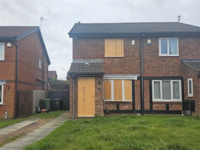 2 Bedroom Semi Detached House For Sale In Fareham Grove, Boldon Colliery, NE35