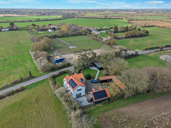 4 Bedroom Detached House For Sale In Hoo Road, Charsfield, Woodbridge, Suffolk, IP13