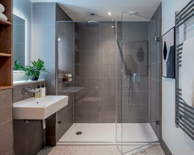 2 Bedroom Apartment To Rent In Nine Elms Lane, London, SW11