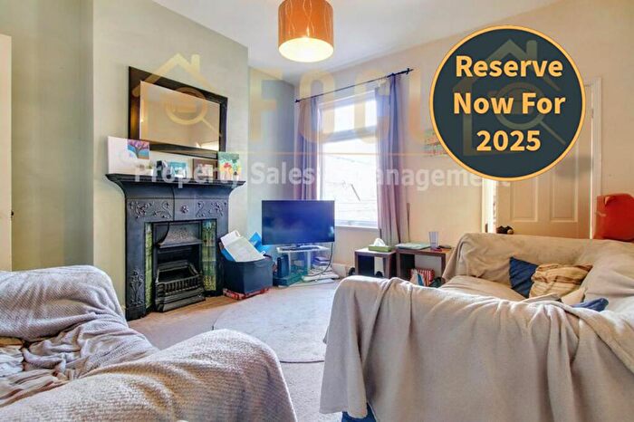 3 Bedroom Terraced House To Rent In Leopold Road, Leicester, LE2