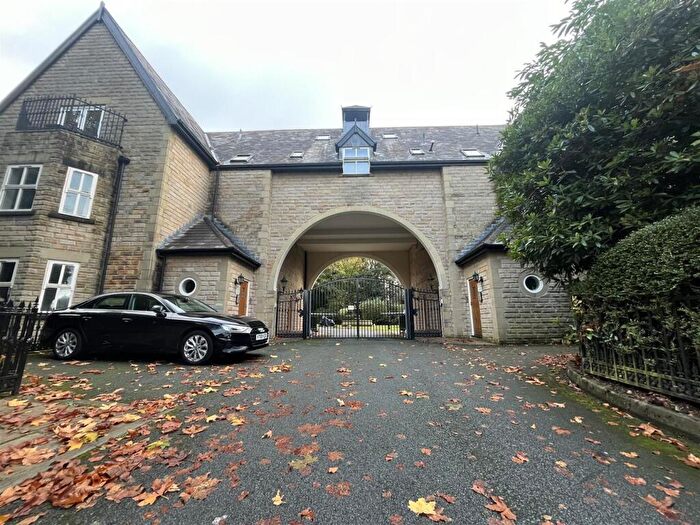 2 Bedroom Apartment To Rent In Chaseley Field Mansions, Chaseley Road, Salford, M6