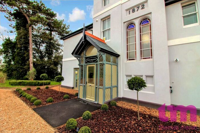 1 Bedroom Apartment To Rent In Mansion Apartments, The Dell, College Aveune, RM17