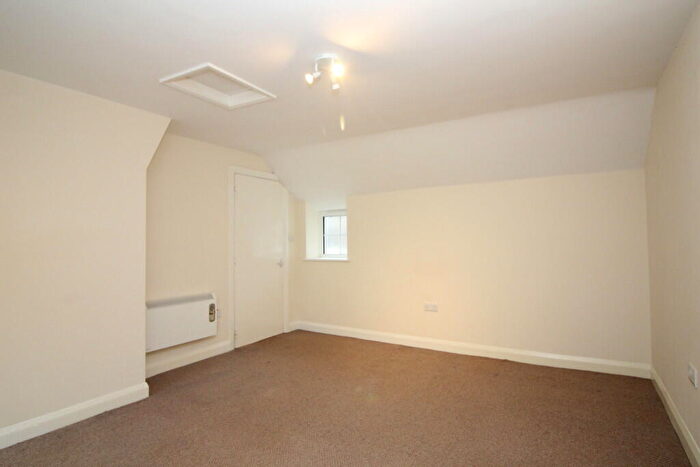 1 Bedroom Flat To Rent In High Street, Northallerton, DL7