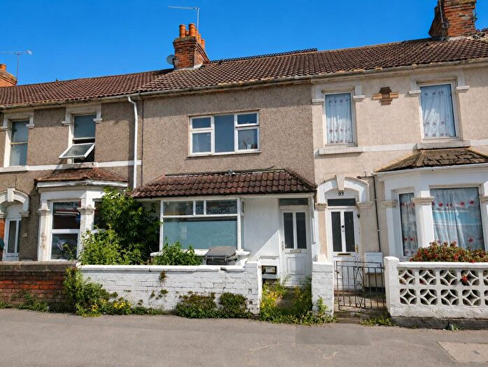 3 Bedroom Terraced House For Sale In Manchester Road, Swindon, Wiltshire, SN1