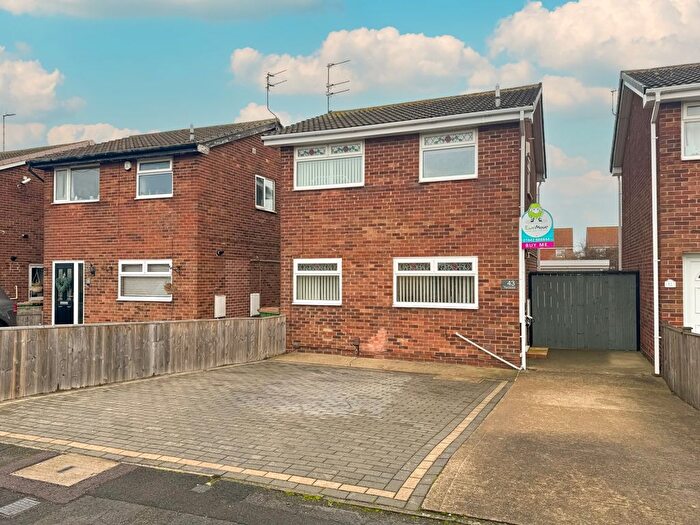 3 Bedroom Detached House For Sale In Fernwood, Redcar, TS10