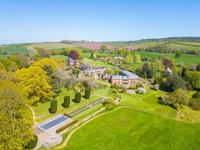 4 Bedroom Terraced House For Sale In Bishopsteignton, Devon, TQ14