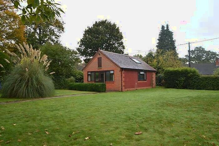 Studio To Rent In Bedroom Detached Studio In Elstead, GU8