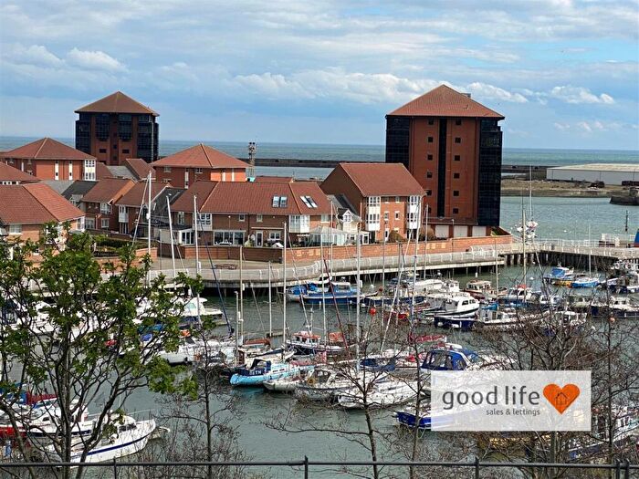 2 Bedroom Flat For Sale In Wheatsheaf Court, Roker, Sunderland, SR6