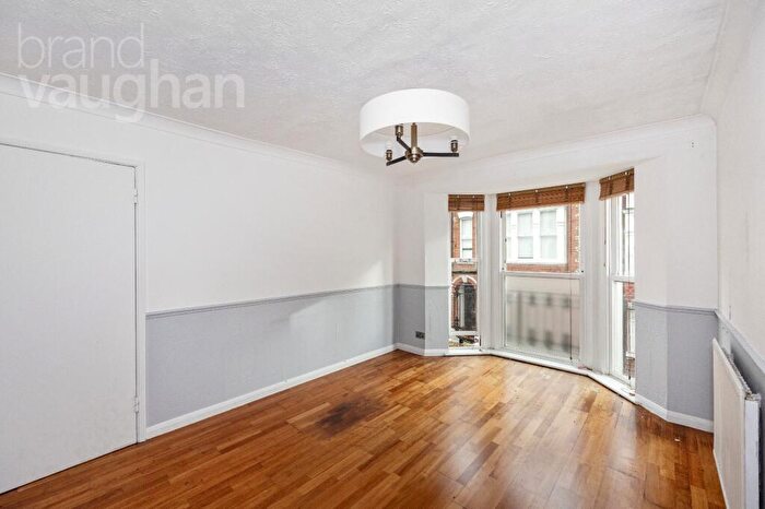 1 Bedroom Flat To Rent In Burlington Street, Brighton, East Sussex, BN2
