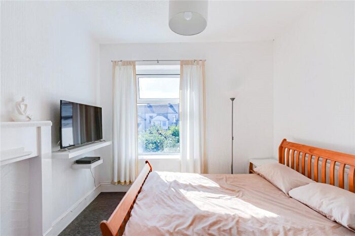 2 Bedroom Apartment For Sale In Seymour Street, Splott, CF24