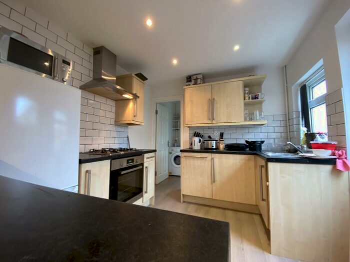 4 Bedroom Terraced House To Rent In Metal Street, Adamsdown, CF24