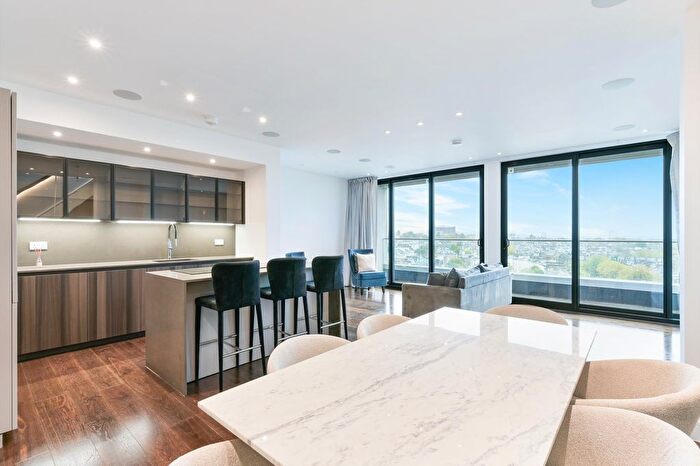 3 Bedroom Flat To Rent In Centre Heights, Hampstead, London, NW3