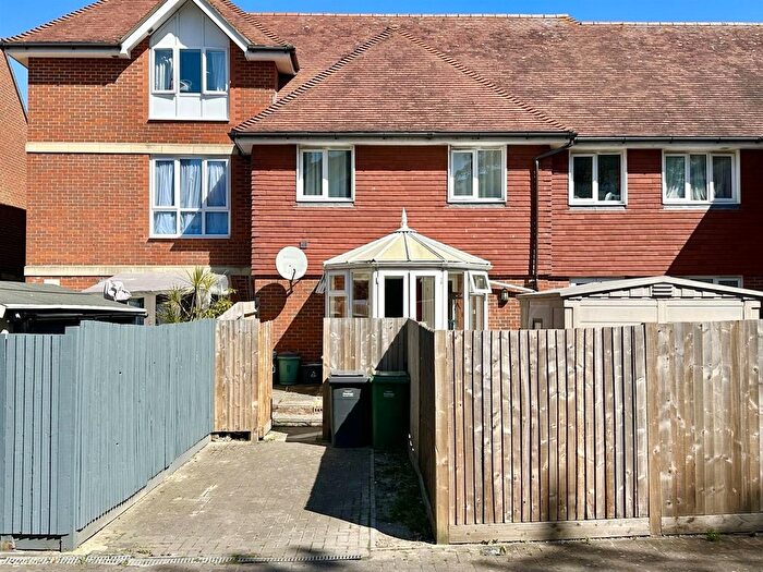 3 Bedroom Terraced House For Sale In Bucannan Gardens, St Leonards, TN38