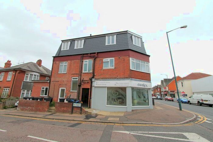 1 Bedroom Flat To Rent In Seabourne Road, Bournemouth, BH5