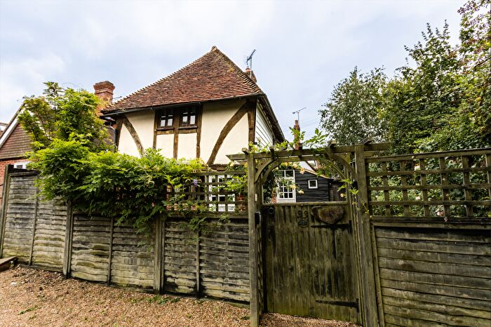4 Bedroom Cottage To Rent In High Street, Biddenden, Ashford, TN27