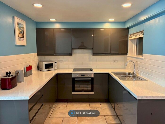 1 Bedroom Flat To Rent In Sea Lane, Hayle, TR27