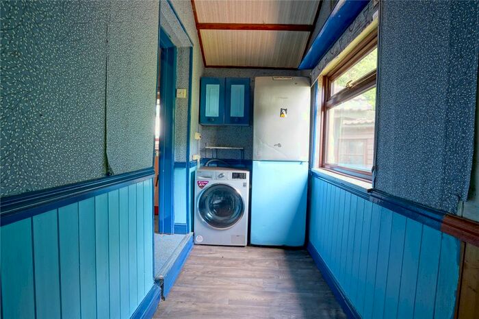 2 Bedroom Bungalow For Sale In Palm Hollow Close, Wickersley, Rotherham, South Yorkshire, S66