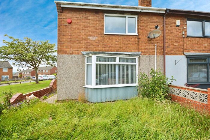 2 Bedroom Semi-Detached House To Rent In Queensway, Shildon, DL4