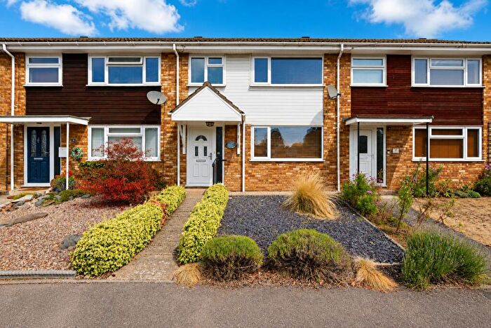 3 Bedroom Terraced House For Sale In The Wick, Kimpton, Hitchin, Hertfordshire, SG4