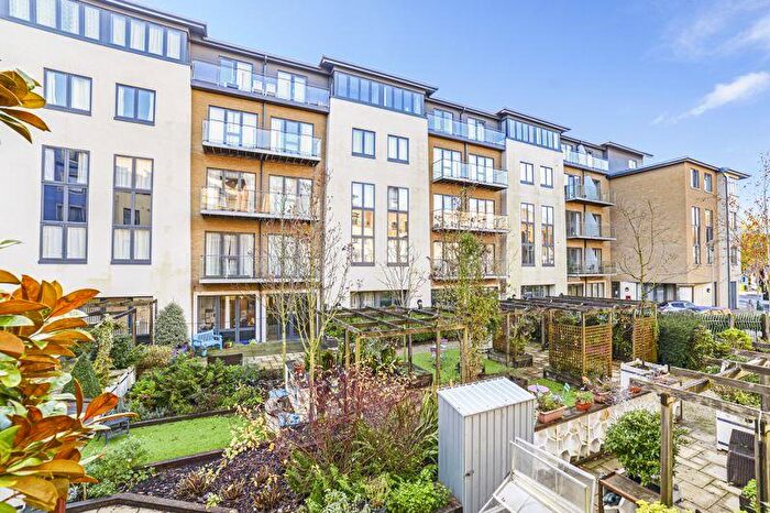 1 Bedroom Retirement Property For Sale In Signature House, Maumbury Gardens, DT1