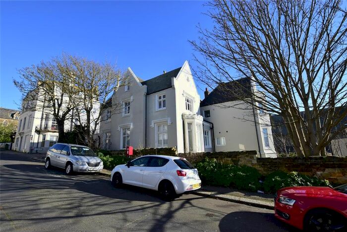 4 Bedroom Maisonette To Rent In St. Margarets Terrace, St. Leonards-On-Sea, TN37