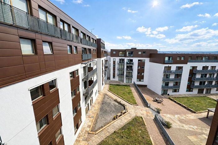 2 Bedroom Flat For Sale In Advent House, Isaac Way, New Islington, M4