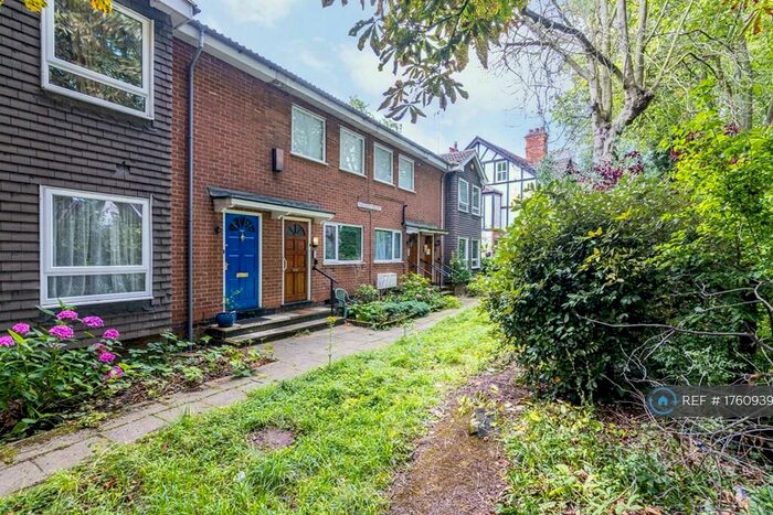 2 Bedroom Flat To Rent In Tavistock Drive, Nottingham, NG3